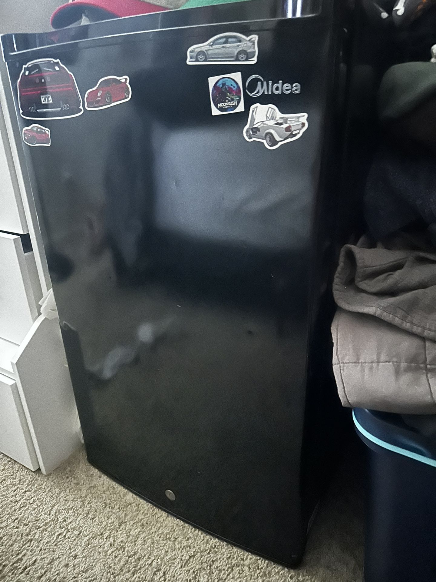 Mini fridge/freezer