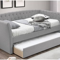 TWIN DAY BED WHIT TRUNDLE MATTRESS SOLD SEPARATELY NEW IN BOX ☎️ 1714586,2564 PICK UP PRICE 