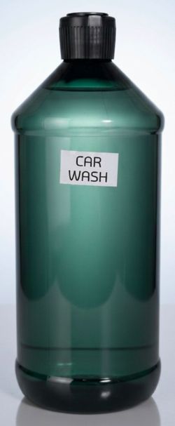 Industrial Strength High-Foam Car Wash (32 oz Concentrate)