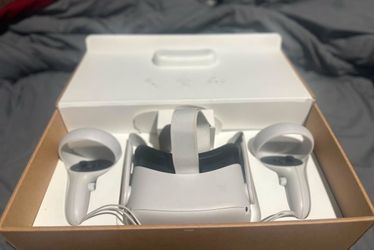 OCULUS FOR CHEAP NEVER BEEN WORN