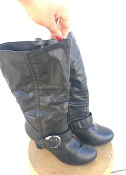 Black boots
