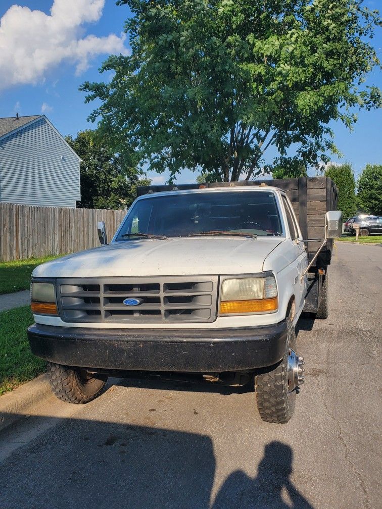 97 Ford F350 Dump Truck