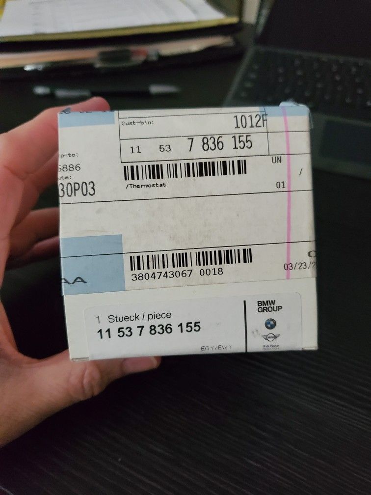 BMW OEM THERMOSTAT!! BRAND NEW!!
