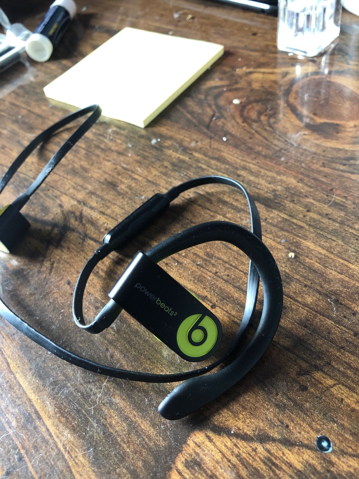 Beats wireless earbuds