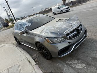 Parting out 2015 Mercedes Benz E63 AMG Parts