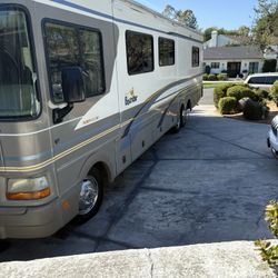 2000 Fleetwood Bounder