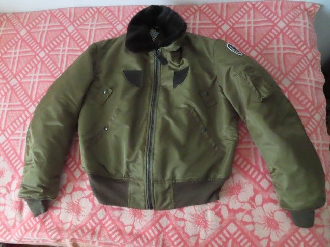 Vintage B-15D Nylon Bomber Jacket - Large - Airforce Green-The Cockpit USA