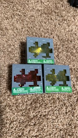 Viral Minecraft cube Needoh like squishy
