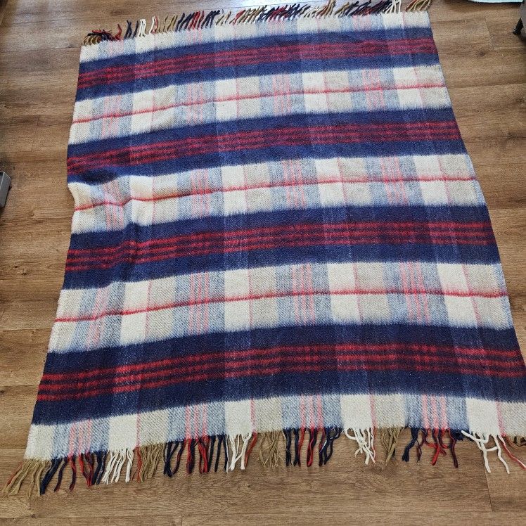 Vintage Red Blue and Cream Plaid Camp Blanket USA Acrylic