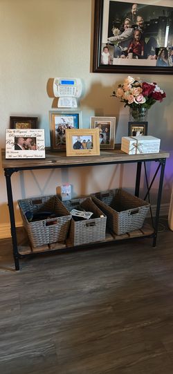 Farmhouse console table