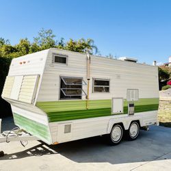 1975 Vintage Classic Nomad Travel Trailer… 18 Ft… Sleeps 4-5, Bunk-Bed !!  Fully Self Contained !! 