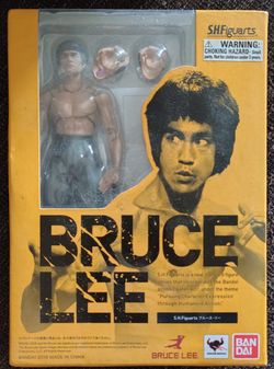 Bandai Bruce Lee Action Figure Brand New In Box 2016 Japanese