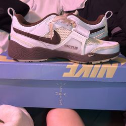 Nike Zoom Field Jazz Travis Scott