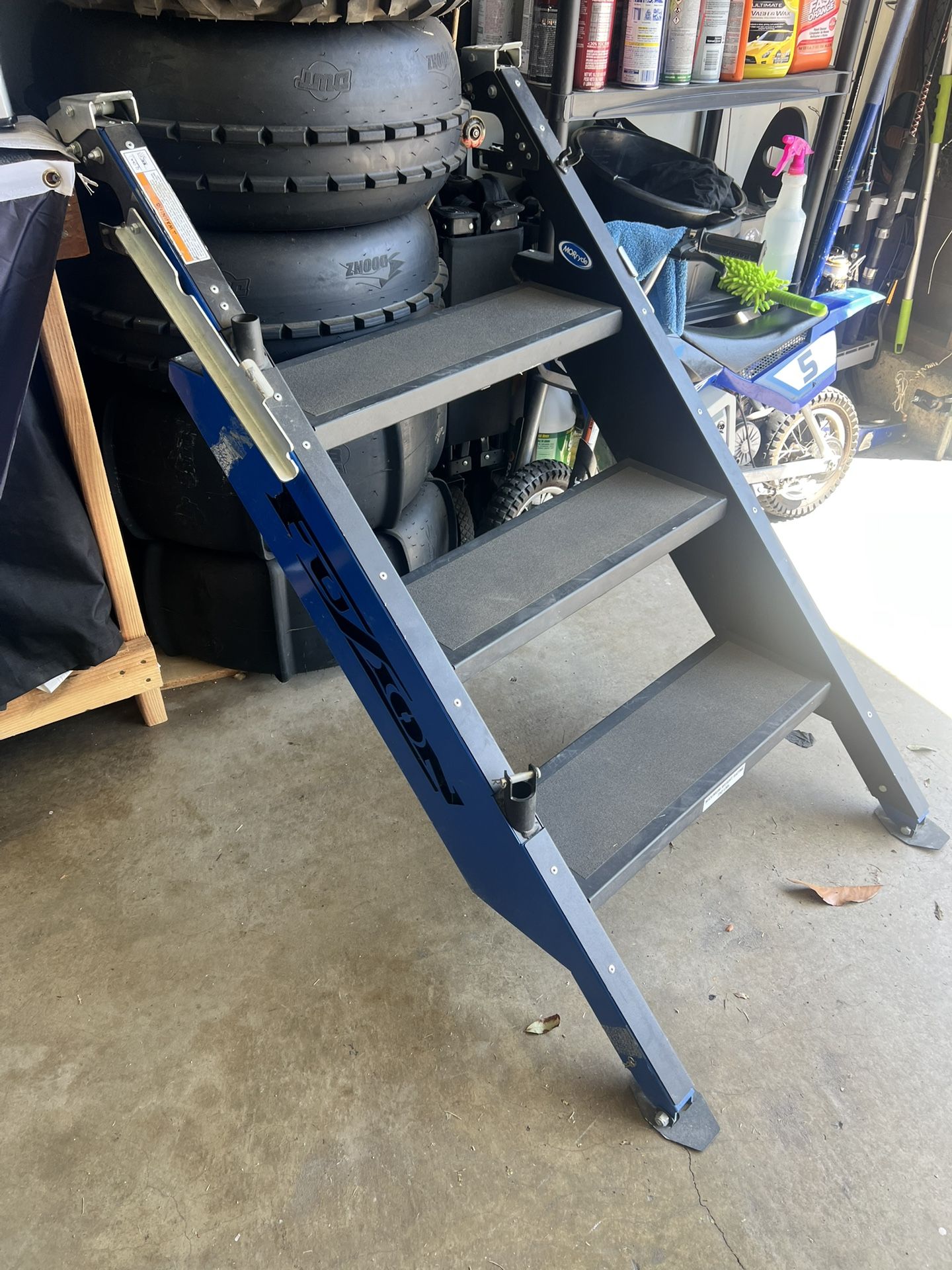 RV / Toy Hauler Steps