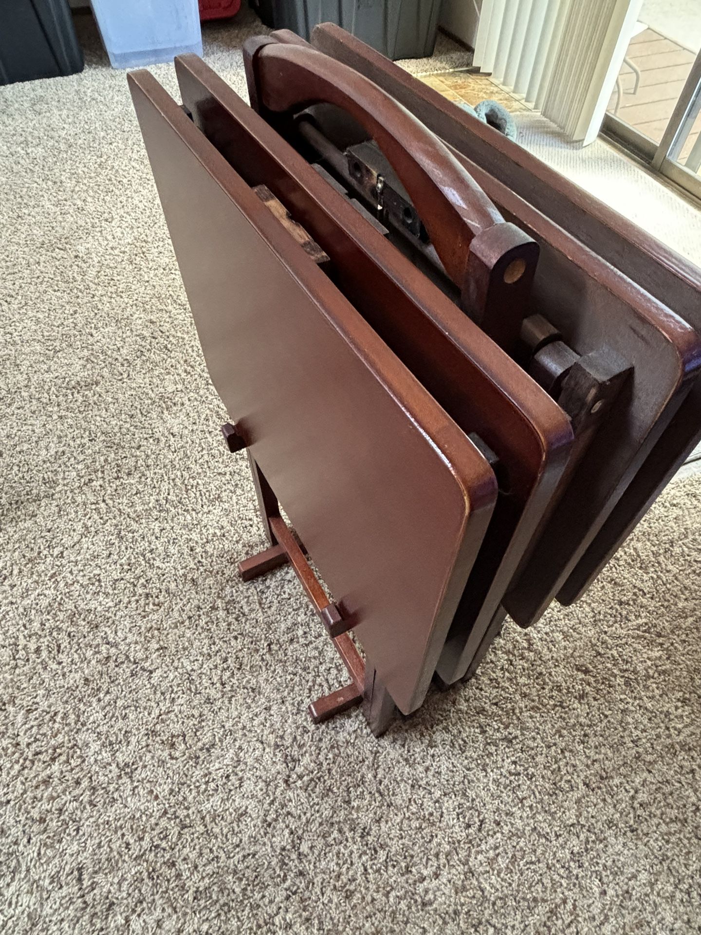 Set Of 4 Table Tv Trays And Stand