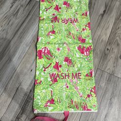 Lilly pulitzer Wash me