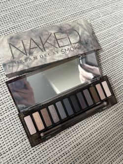 Urban Decay Smoky Naked Eye Shadow