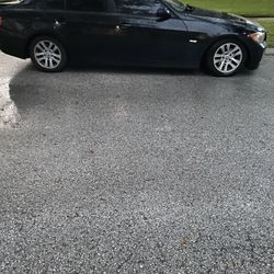 2006 Black BMW 325i  5500 OBO