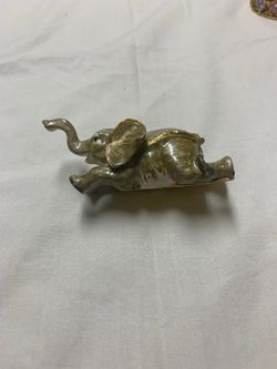 Brand new jeweled collection elephant