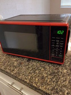 Red & blk microwave