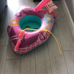 Inflatable Pool Float With Water Squirt Gun For Kids 1-4 Years Old 