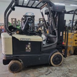 Crown Forklift Quattro Mast
