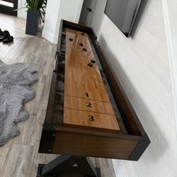 Shuffleboard Table 