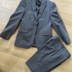 Men’s Bar III Suit & Dress Shirts