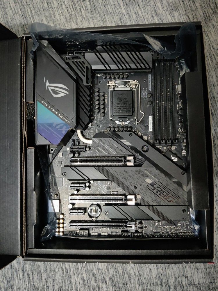 Rog Strix Z490 E-gaming