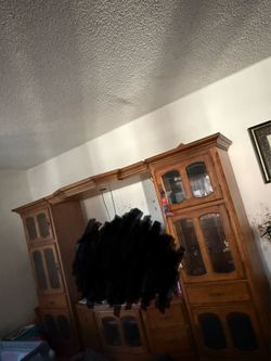 Entertainment center
