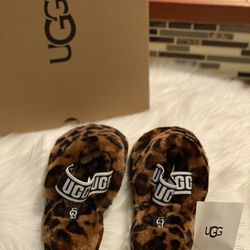 Leopard Ugg’s Slides