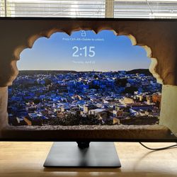 LG 43” 4K Monitor 43un700-b