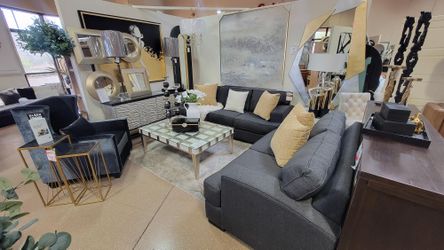 Comfortable Transitional Custom-Made Sofa & Love seat Seat!!