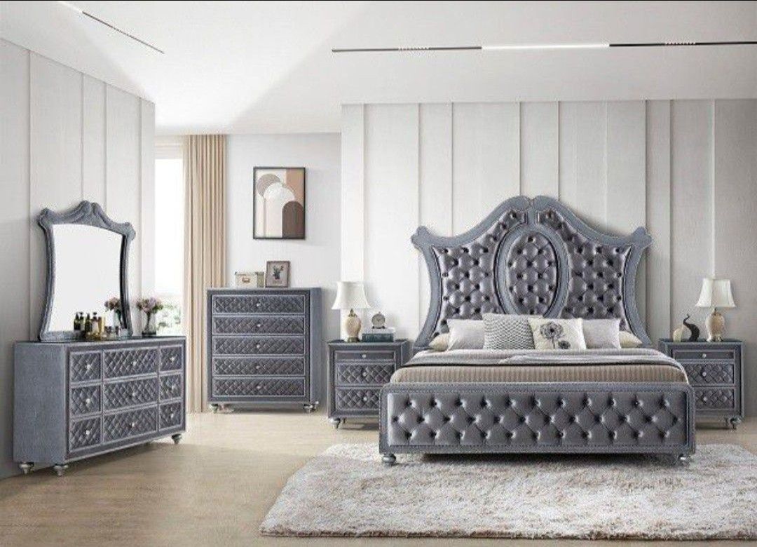 Brand New Plush Grey 4pc Queen Bedroom Set (Available In Eastern King)
