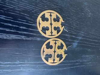 Tory Burch gold hoop earrings