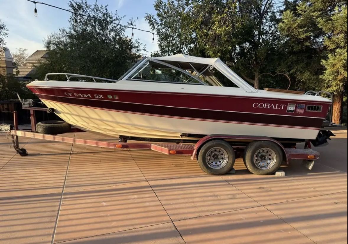 1984 Cobalt Boat 