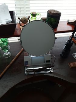 1930's  Light up vanity mirror with plug built-in works