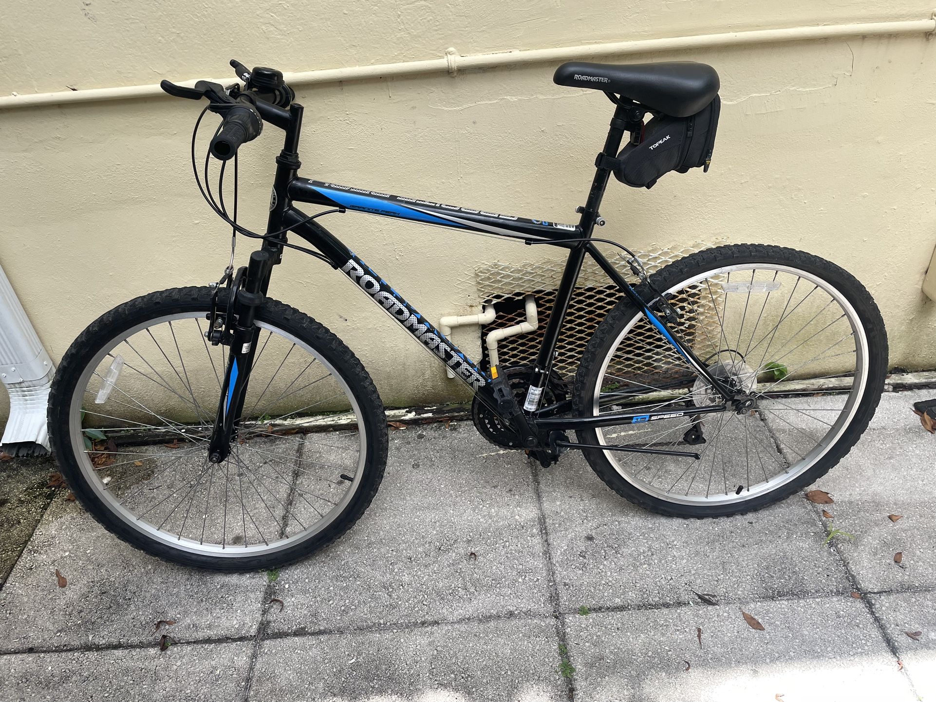 Mountain Sport Roadmaster 26 In Mountain Bike 18 Speed Roadmaster