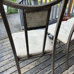 Dining chair 