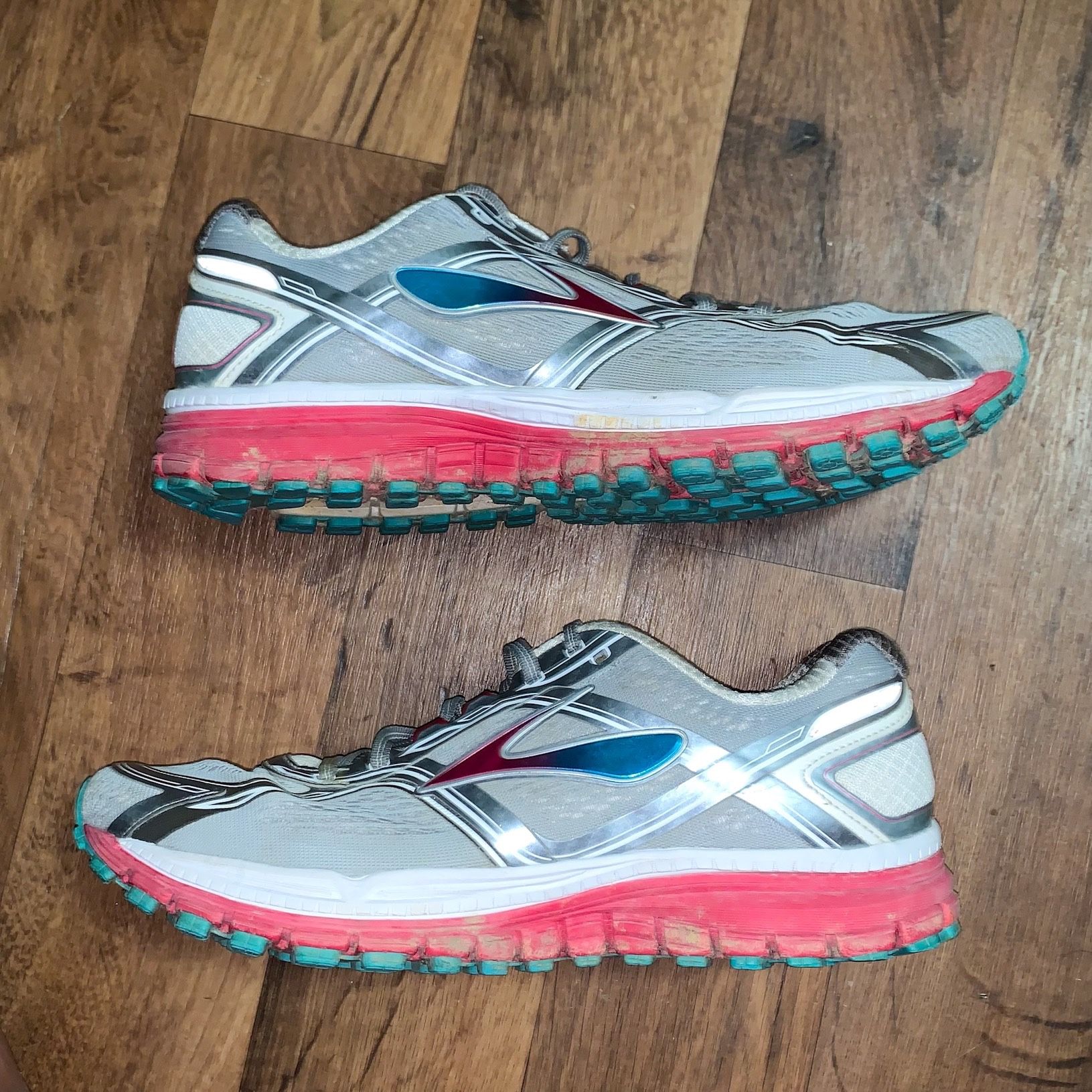 Brooks Ghost 8th Edition Women’s Shoes Size 11