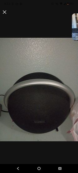 Portable Speaker With Bass And Aux Plug In