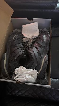 Balenciaga Tracks LED