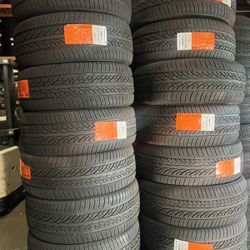 265/30/22 Set Of Tires New 