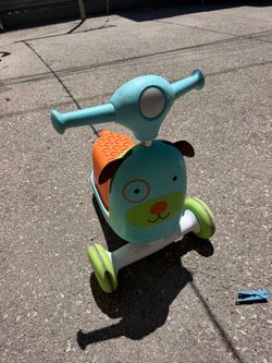 Skip Hop Zoo Kids Ride-On Scooter Dog