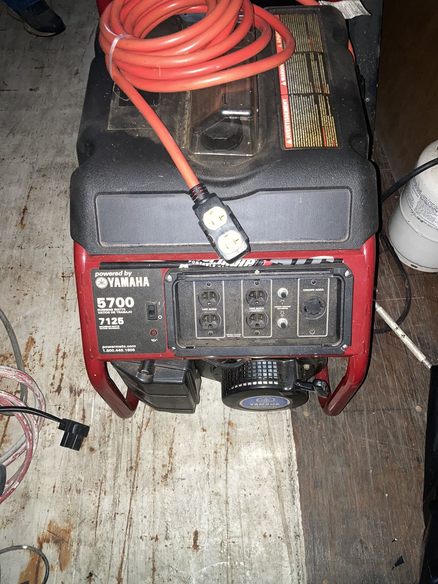 Yamaha 5700 Generator