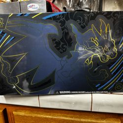 Mega Charizard X ex Ultra-Premium Collection
