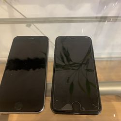 2 iPhones (Or Sold Separately- Doesn’t Work)
