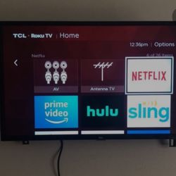 Roku 46” Smart Tv New Condition