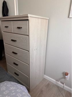 Used dresser