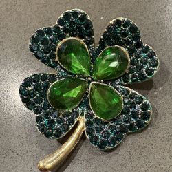 Four Leaf Clover Brooch MUST GO